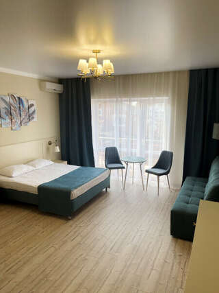 Гостевой дом Вилла Виталия Ейск Четырёхместный улучшенный номер-1