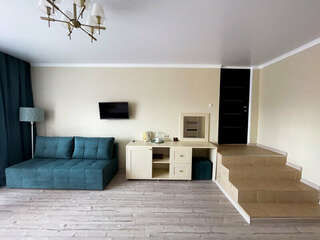 Гостевой дом Вилла Виталия Ейск Четырехместный номер-1